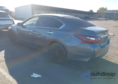 2017 Nissan Altima 2.5 Sr из США, поврежденный, VIN 1N4AL3AP7HC498108